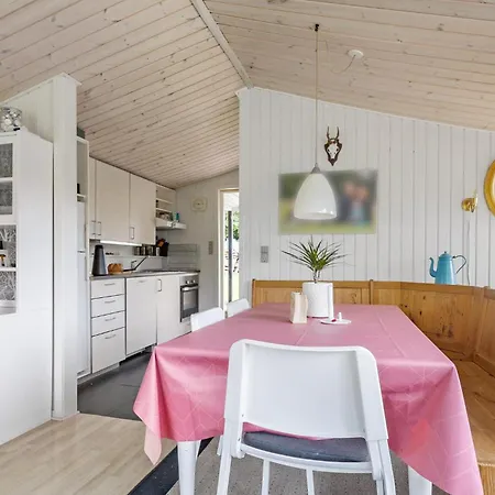 Сasa de vacaciones Stunning In With Kitchen Aabenraa